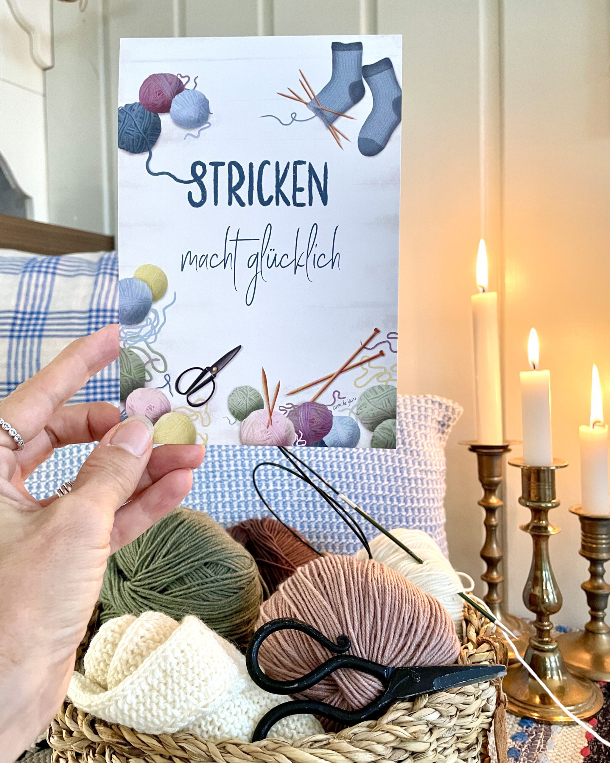 Große Postkarte „Stricken macht glücklich" – Bild 3