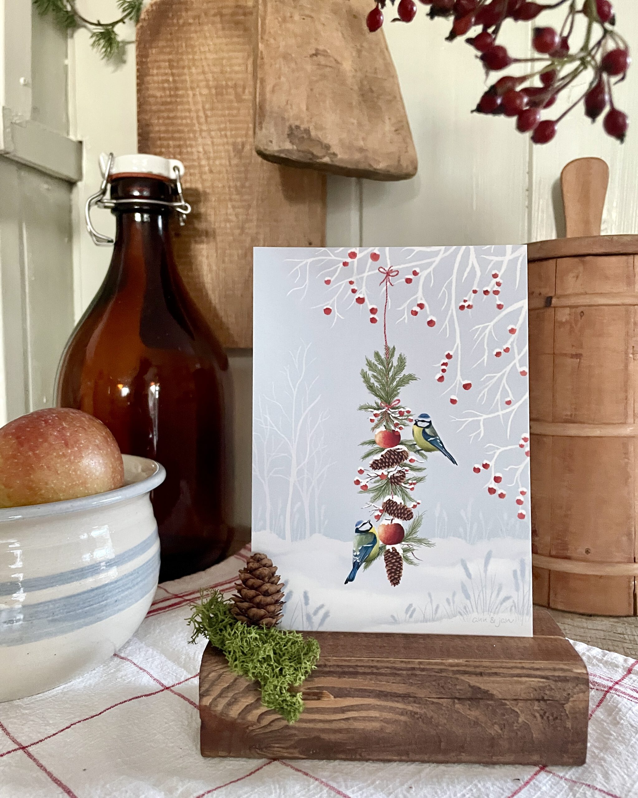 Große Postkarte „Gefiederte Wintergäste" – Blaumeisen im Winter – Bild 2