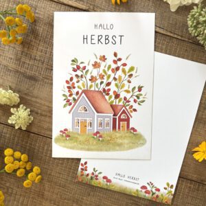Handillustrierte große Postkarte Hallo Herbst bunte Häuser farbiges Herbstlaub von Ann und Jan
