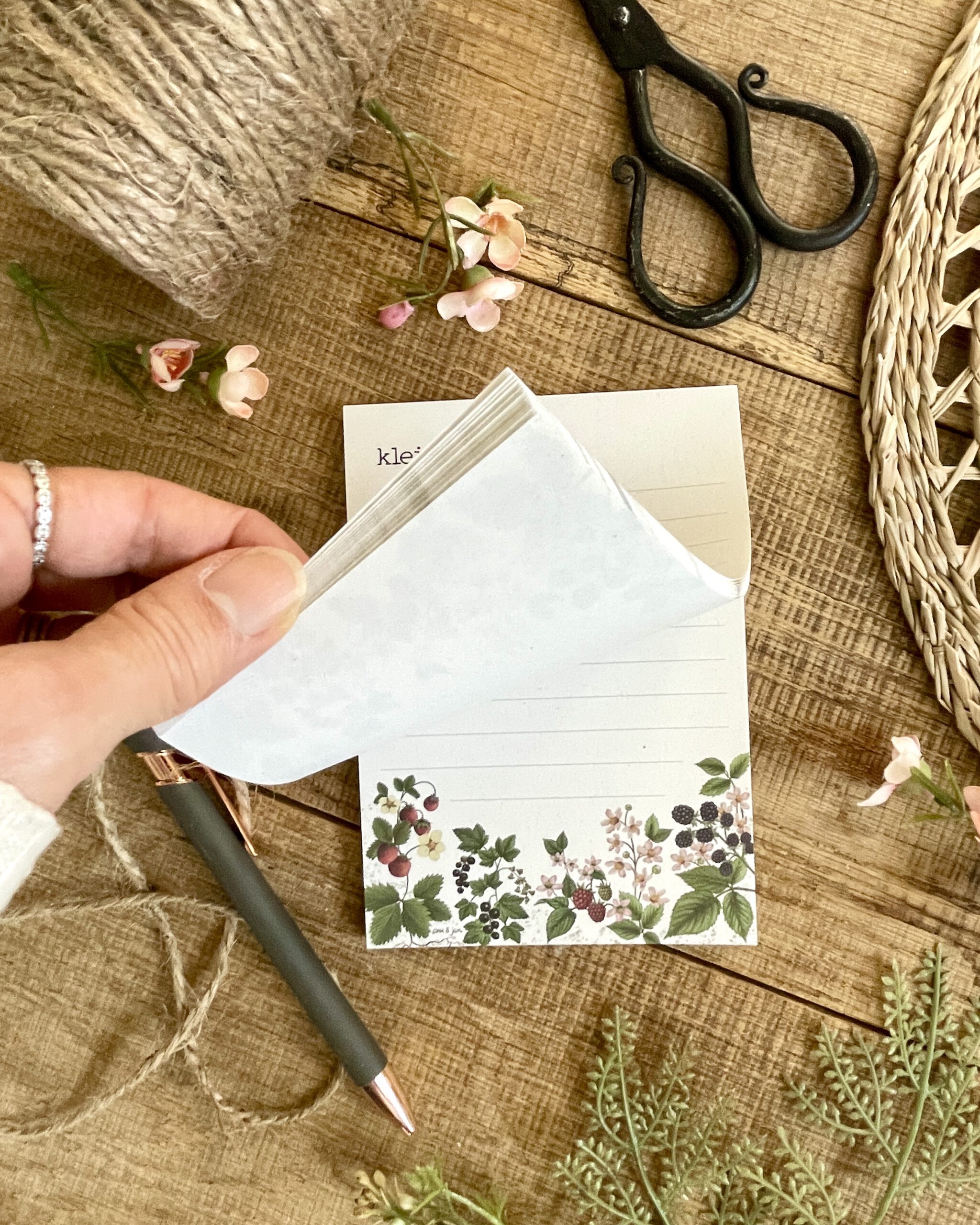 Notizblock Frida DIN A6 linierte Seiten Schriftzug Kleine Notiz Ann und Jan