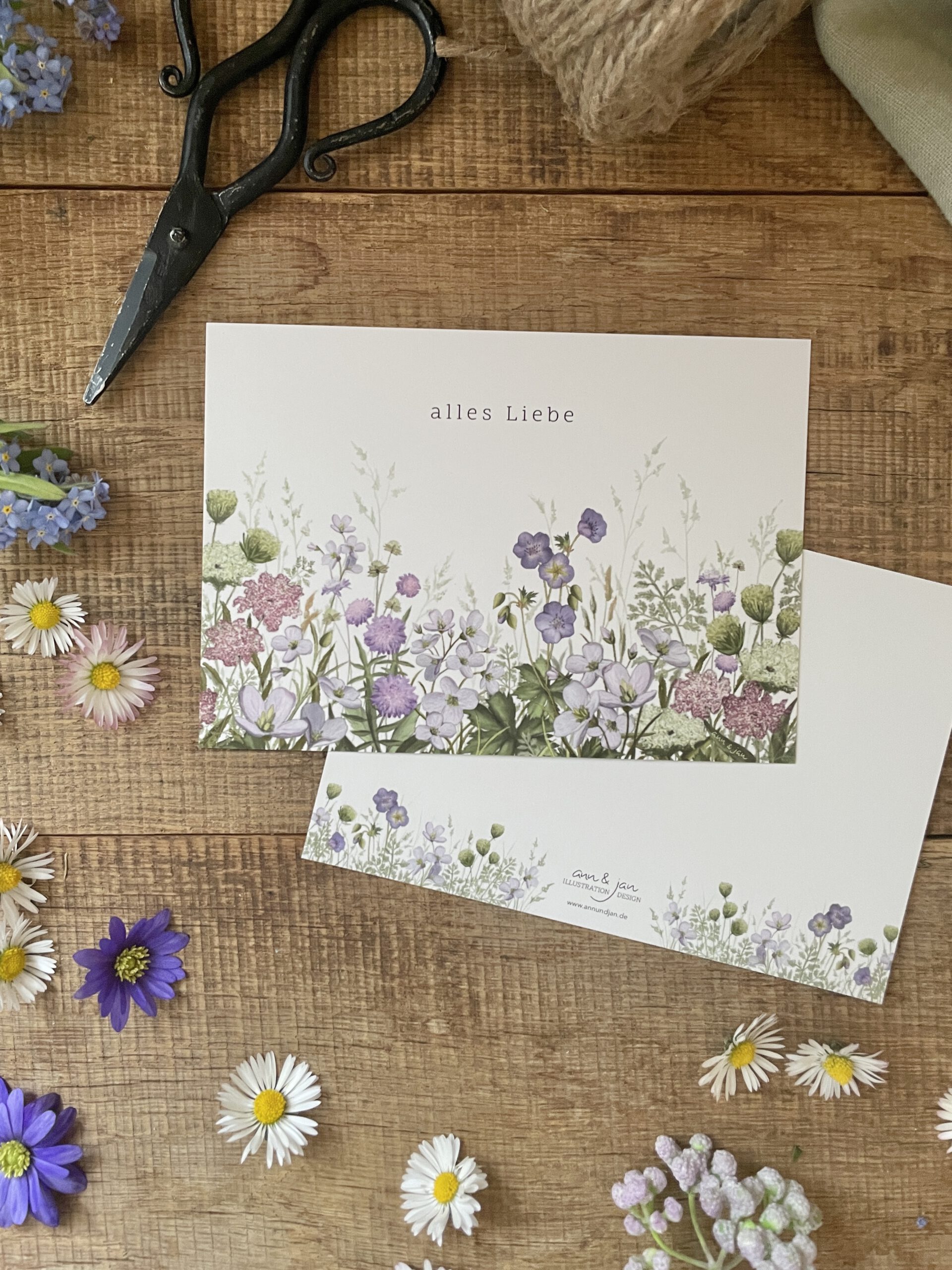 Handillustrierte Wildblumen Postkarte Alles Liebe von Ann und Jan